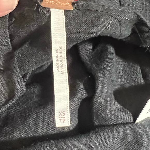 Free People Ruffle Trim Cut Out Erin Mini Dress Black Linen Womens Size XS NWT - Picture 9 of 10